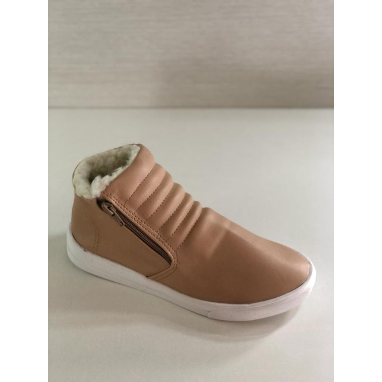 Bota Charp – Estilo e Conforto no Inverno