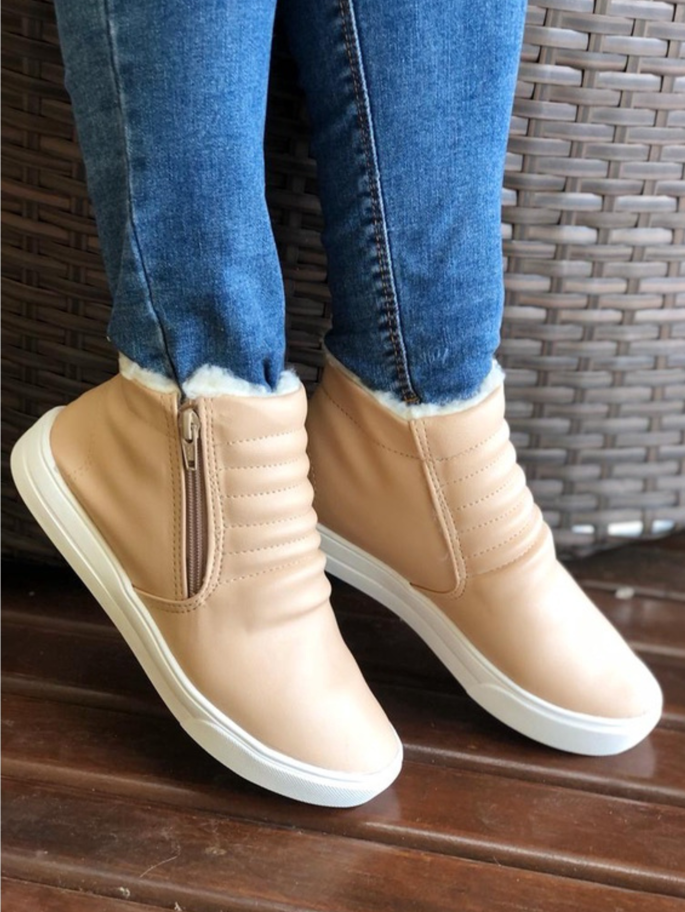 Bota Charp – Estilo e Conforto no Inverno